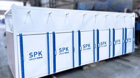 В производстве на заводе SPK GROUP детали для вентиляционно-фильтровальной установки