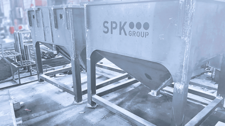 В производстве на заводе SPK GROUP вентиляционно-фильтровальная установка и система рекуперации дроби