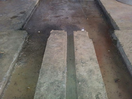 В Казахстане в Астане на Заводе по производству дизельных двигателей для локомотивов GEVO наша компания возводит моечную камеру