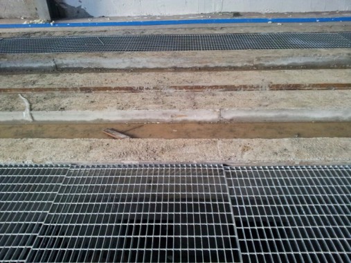 В Казахстане в Астане на Заводе по производству дизельных двигателей для локомотивов GEVO наша компания возводит моечную камеру