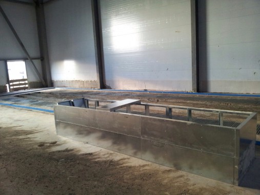 В Казахстане в Астане на Заводе по производству дизельных двигателей для локомотивов GEVO наша компания возводит моечную камеру