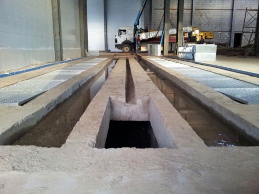 В Казахстане в Астане на Заводе по производству дизельных двигателей для локомотивов GEVO наша компания возводит моечную камеру