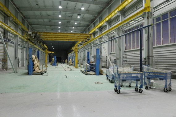 Расстановка нестандартного оборудования на Заводе по производству дизельных двигателей GEVO в Астане