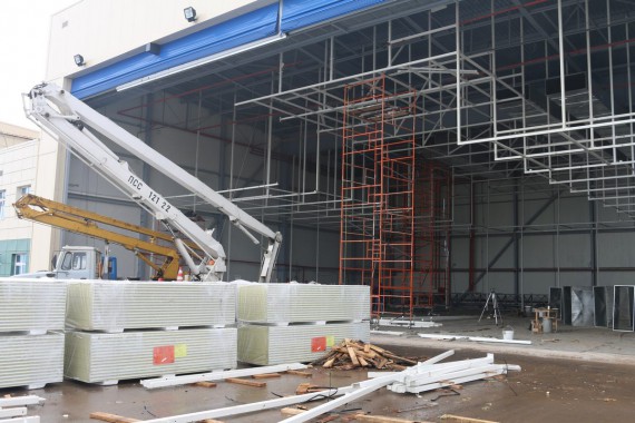 В Астане продолжается строительство камеры окраски и сушки для самолетов