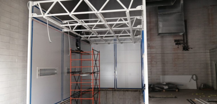 Фото камеры окраски SPK GROUP для легковой коммерческой техники