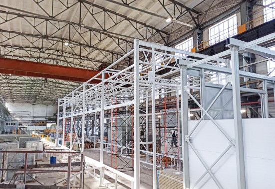 Покрасочно-сушильная камера SPK GROUP для электровозов