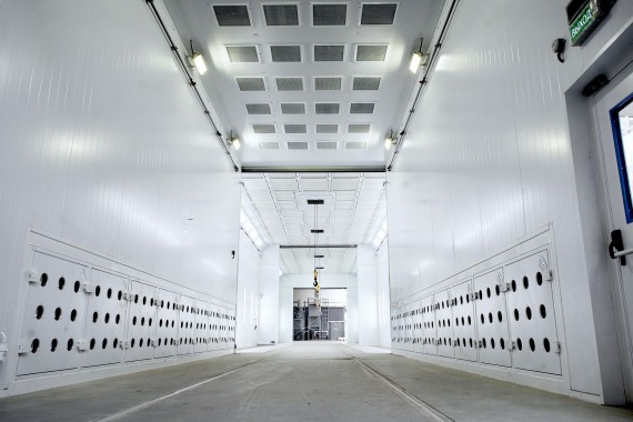 Линия подготовки и окраски кузовов и рам самосвалов, г. Калининград Линия подготовки и окраски кузовов и рам самосвалов SPK GROUP