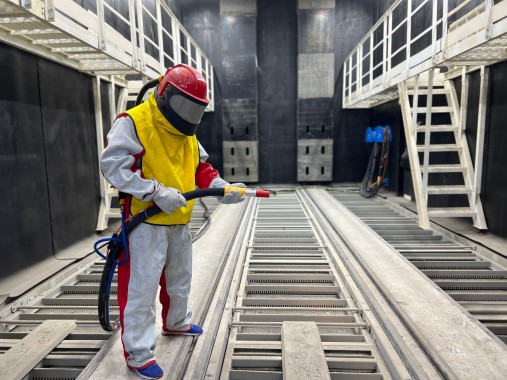 Дробеструйная камера для коммунальной техники SPK-11.5.7, г. Курган Дробеструйная камера для коммунальной техники SPK GROUP