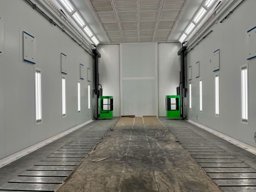 Окрасочно-сушильный комплекс SPK для спецтехники в г. Курган Окрасочно-сушильный комплекс SPK для спецтехники в г. Курган