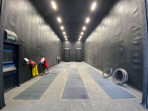 Окрасочно-сушильный комплекс SPK для спецтехники в г. Курган Окрасочно-сушильный комплекс SPK для спецтехники в г. Курган