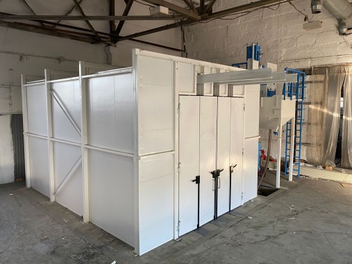 Комплекс окрасочного оборудования для агротехники SPK с конвейером, г. Барнаул Комплекс окрасочного оборудования для агротехники SPK с конвейером, г. Барнаул