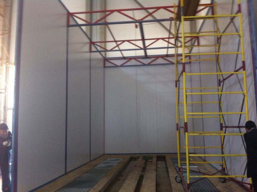 Строительство моечной камеры на Заводе по производству дизельных двигателей GEVO. Строительство моечной камеры на Заводе по производству дизельных двигателей GEVO.