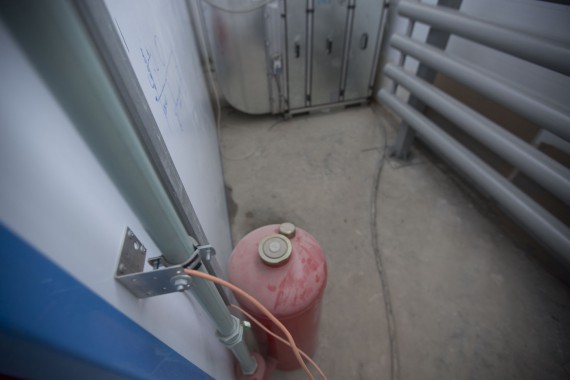 Окрасочно-сушильная камера для дизельных двигателей. Завод по производству дизельных двигателей "Астана Дизель Сервис", Астана (Казахстан)