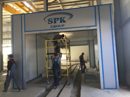 Проходная моечная камера для деталей дизельных двигателей. Завод по производству дизельных двигателей GEVO для локомотивов в Астане (Казахстан) Проходная моечная камера для деталей дизельных двигателей. Завод по производству дизельных двигателей GEVO для локомотивов в Астане (Казахстан)