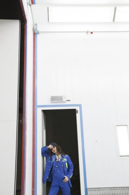 Окрасочно-сушильная камера для дизельных двигателей. Завод по производству дизельных двигателей "Астана Дизель Сервис", Астана (Казахстан)