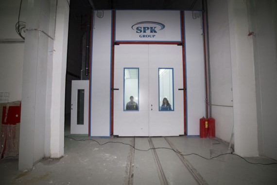 Окрасочно-сушильная камера для дизельных двигателей. Завод по производству дизельных двигателей "Астана Дизель Сервис", Астана (Казахстан)