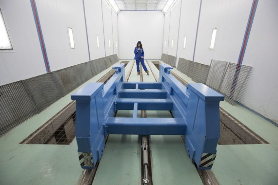 Окрасочно-сушильная камера для дизельных двигателей. Завод по производству дизельных двигателей "Астана Дизель Сервис", Астана (Казахстан)