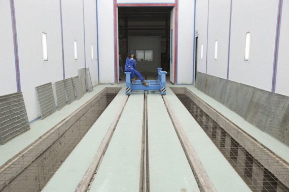 Окрасочно-сушильная камера для дизельных двигателей. Завод по производству дизельных двигателей "Астана Дизель Сервис", Астана (Казахстан)