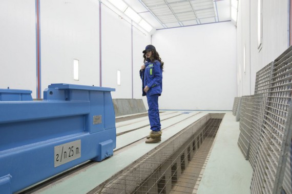 Окрасочно-сушильная камера для дизельных двигателей. Завод по производству дизельных двигателей "Астана Дизель Сервис", Астана (Казахстан)