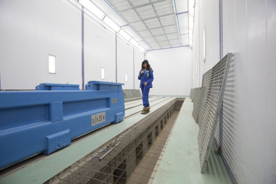 Окрасочно-сушильная камера для дизельных двигателей. Завод по производству дизельных двигателей "Астана Дизель Сервис", Астана (Казахстан)