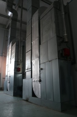 Обитаемая моечная камера SPK GROUP. Завод по производству дизельных двигателей GEVO