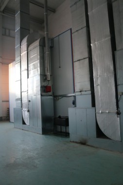 Обитаемая моечная камера SPK GROUP. Завод по производству дизельных двигателей GEVO