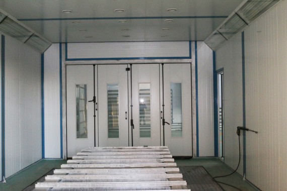 Проходная моечная камера для деталей дизельных двигателей. Завод по производству дизельных двигателей GEVO для локомотивов в Астане (Казахстан) Проходная моечная камера для деталей дизельных двигателей. Завод по производству дизельных двигателей GEVO для локомотивов в Астане (Казахстан)