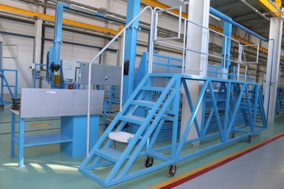 Передвижная подъемная площадка Передвижная подъемная площадка SPK GROUP