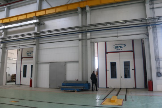 Обитаемая моечная камера SPK GROUP. Завод по производству дизельных двигателей GEVO