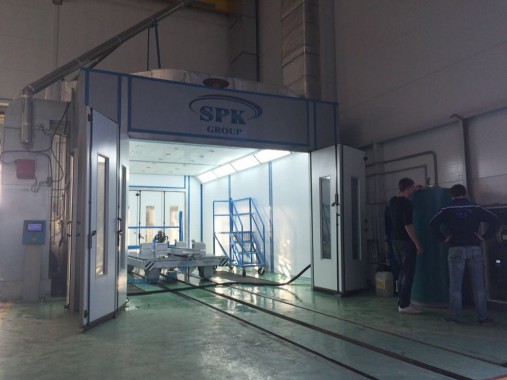 Проходная моечная камера для деталей дизельных двигателей. Завод по производству дизельных двигателей GEVO для локомотивов в Астане (Казахстан) Проходная моечная камера для деталей дизельных двигателей. Завод по производству дизельных двигателей GEVO для локомотивов в Астане (Казахстан)