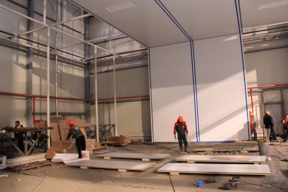 Покрасочно-сушильная камера для самолетов Airbus в Авиационно-техническом центре Покрасочно-сушильная камера SPK GROUP для самолетов Airbus в Авиационно-техническом центре