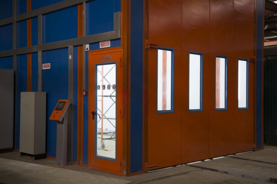 Окрасочно-сушильная камера для вилочных погрузчиков и металлоконструкций (Невьянский Машиностроительный Завод, г. Невьянск, Свердловская область) Окрасочно-сушильная камера для вилочных погрузчиков и металлоконструкций (Невьянский Машиностроительный Завод, г. Невьянск, Свердловская область)