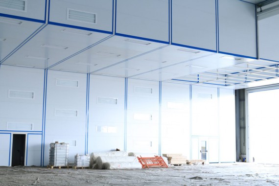 Покрасочно-сушильная камера для самолетов Airbus в Авиационно-техническом центре Покрасочно-сушильная камера SPK GROUP для самолетов Airbus в Авиационно-техническом центре