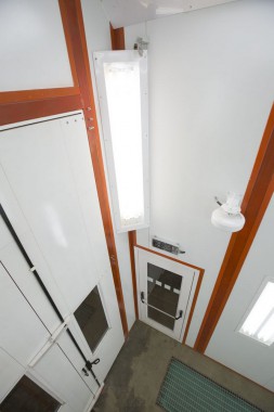 Окрасочно-сушильная камера для вилочных погрузчиков и металлоконструкций (Невьянский Машиностроительный Завод, г. Невьянск, Свердловская область) Окрасочно-сушильная камера для вилочных погрузчиков и металлоконструкций (Невьянский Машиностроительный Завод, г. Невьянск, Свердловская область)