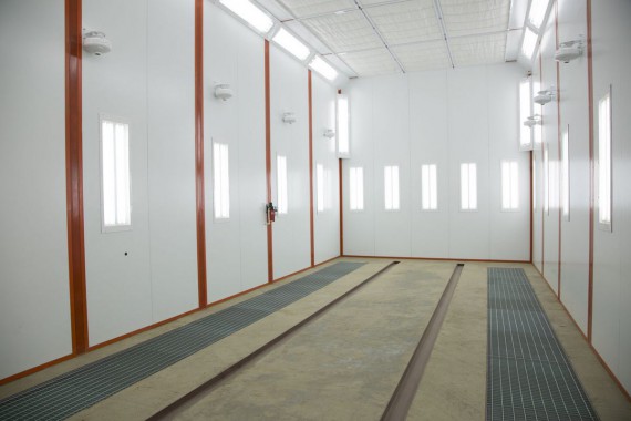 Окрасочно-сушильная камера для вилочных погрузчиков и металлоконструкций (Невьянский Машиностроительный Завод, г. Невьянск, Свердловская область) Окрасочно-сушильная камера для вилочных погрузчиков и металлоконструкций (Невьянский Машиностроительный Завод, г. Невьянск, Свердловская область)