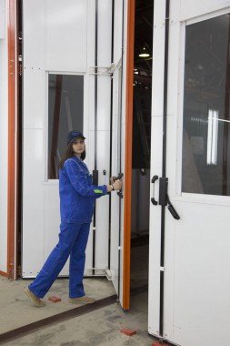 Окрасочно-сушильная камера для вилочных погрузчиков и металлоконструкций (Невьянский Машиностроительный Завод, г. Невьянск, Свердловская область) Окрасочно-сушильная камера для вилочных погрузчиков и металлоконструкций (Невьянский Машиностроительный Завод, г. Невьянск, Свердловская область)