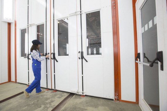 Окрасочно-сушильная камера для вилочных погрузчиков и металлоконструкций (Невьянский Машиностроительный Завод, г. Невьянск, Свердловская область) Окрасочно-сушильная камера для вилочных погрузчиков и металлоконструкций (Невьянский Машиностроительный Завод, г. Невьянск, Свердловская область)