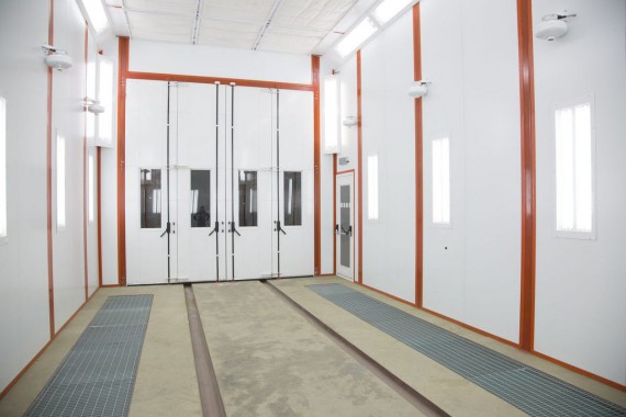 Окрасочно-сушильная камера для вилочных погрузчиков и металлоконструкций (Невьянский Машиностроительный Завод, г. Невьянск, Свердловская область) Окрасочно-сушильная камера для вилочных погрузчиков и металлоконструкций (Невьянский Машиностроительный Завод, г. Невьянск, Свердловская область)