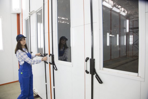 Окрасочно-сушильная камера для вилочных погрузчиков и металлоконструкций (Невьянский Машиностроительный Завод, г. Невьянск, Свердловская область) Окрасочно-сушильная камера для вилочных погрузчиков и металлоконструкций (Невьянский Машиностроительный Завод, г. Невьянск, Свердловская область)