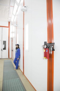 Окрасочно-сушильная камера для вилочных погрузчиков и металлоконструкций (Невьянский Машиностроительный Завод, г. Невьянск, Свердловская область) Окрасочно-сушильная камера для вилочных погрузчиков и металлоконструкций (Невьянский Машиностроительный Завод, г. Невьянск, Свердловская область)