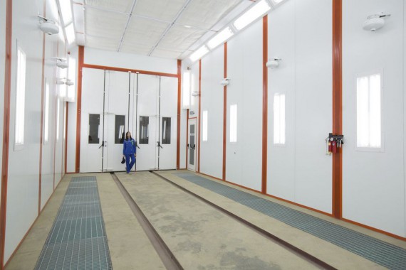 Окрасочно-сушильная камера для вилочных погрузчиков и металлоконструкций (Невьянский Машиностроительный Завод, г. Невьянск, Свердловская область) Окрасочно-сушильная камера для вилочных погрузчиков и металлоконструкций (Невьянский Машиностроительный Завод, г. Невьянск, Свердловская область)