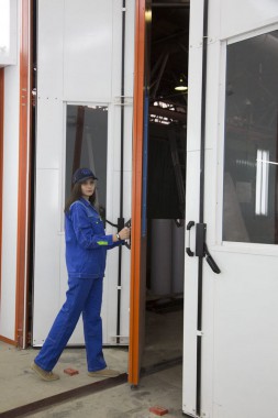 Окрасочно-сушильная камера для вилочных погрузчиков и металлоконструкций (Невьянский Машиностроительный Завод, г. Невьянск, Свердловская область) Окрасочно-сушильная камера для вилочных погрузчиков и металлоконструкций (Невьянский Машиностроительный Завод, г. Невьянск, Свердловская область)