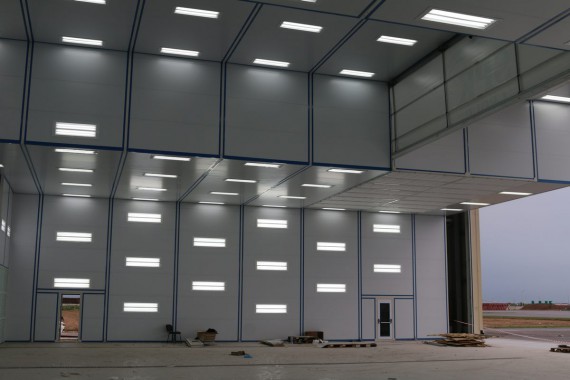 Покрасочно-сушильная камера для самолетов Airbus в Авиационно-техническом центре Покрасочно-сушильная камера SPK GROUP для самолетов Airbus в Авиационно-техническом центре