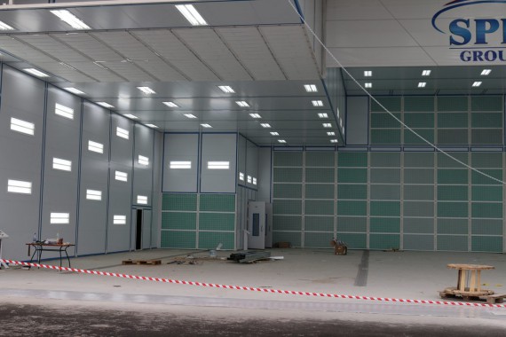 Покрасочно-сушильная камера для самолетов Airbus в Авиационно-техническом центре Покрасочно-сушильная камера SPK GROUP для самолетов Airbus в Авиационно-техническом центре