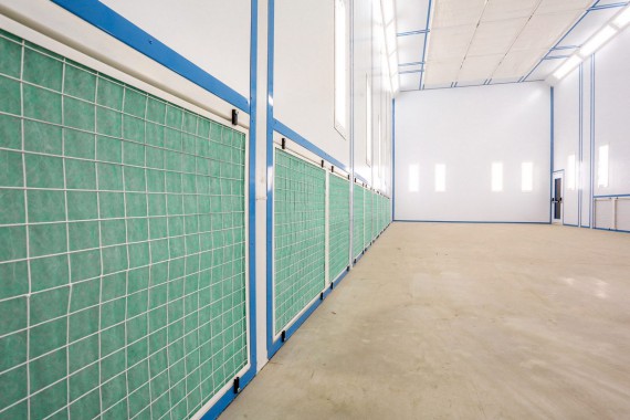 Окрасочно-сушильная камера для спецтехники SPK-15.6.6 Фото окрасочной камеры SPK GROUP для спецтехники