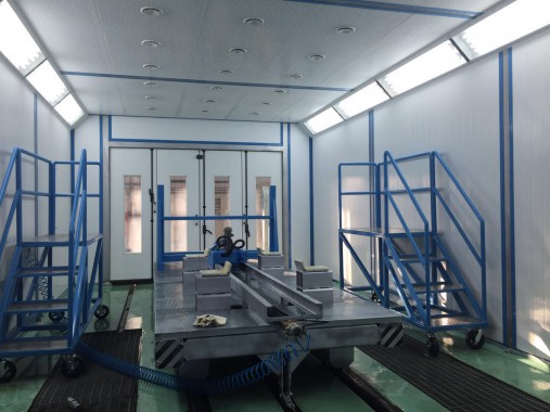 Проходная моечная камера для деталей дизельных двигателей. Завод по производству дизельных двигателей GEVO для локомотивов в Астане (Казахстан) Проходная моечная камера для деталей дизельных двигателей. Завод по производству дизельных двигателей GEVO для локомотивов в Астане (Казахстан)